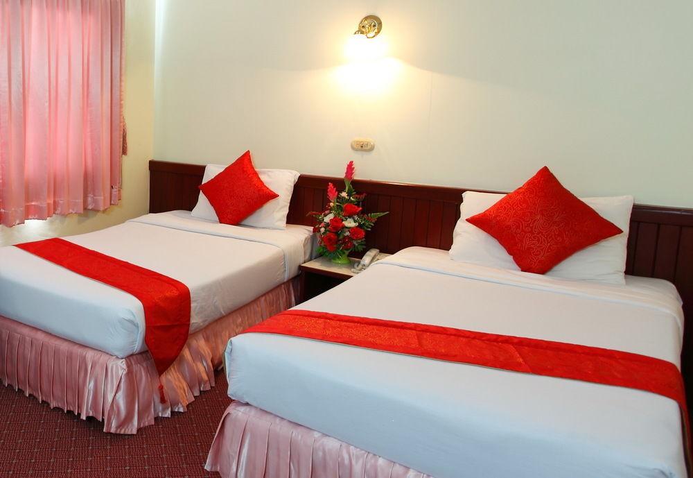 Chumphon Palace Hotel Exterior foto