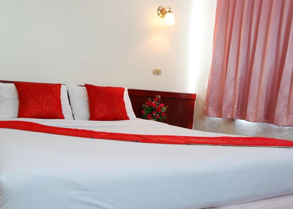Chumphon Palace Hotel Exterior foto